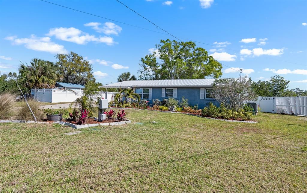 107 6th Street Northwest Ruskin, FL 33570 - Photo 46 of 65