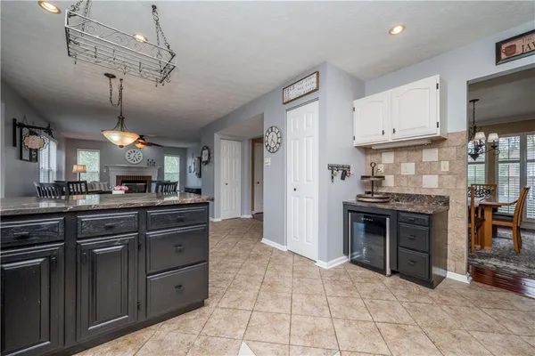 $575,000 | 8039 Woodcreek Drive, Bridgeville, PA 15017