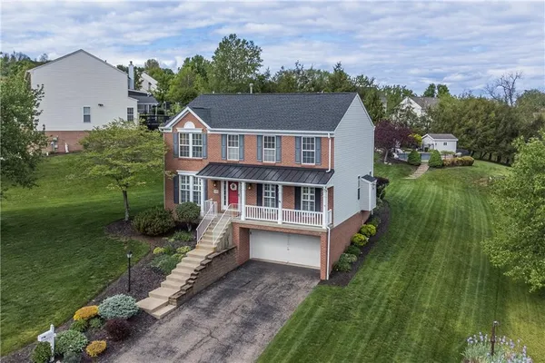 $575,000 | 8039 Woodcreek Drive, Bridgeville, PA 15017