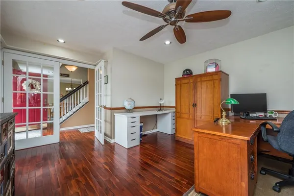 $575,000 | 8039 Woodcreek Drive, Bridgeville, PA 15017