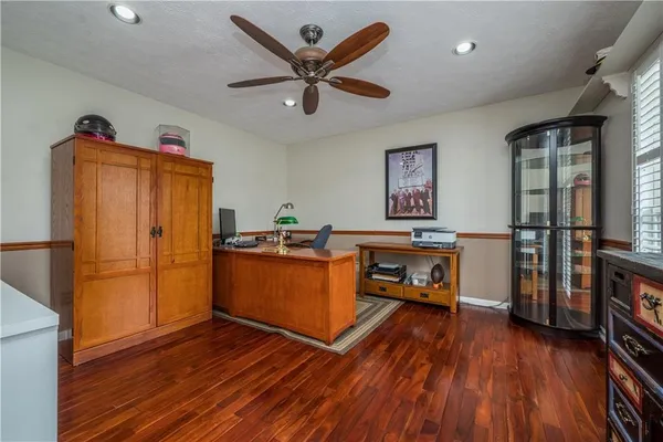$575,000 | 8039 Woodcreek Drive, Bridgeville, PA 15017