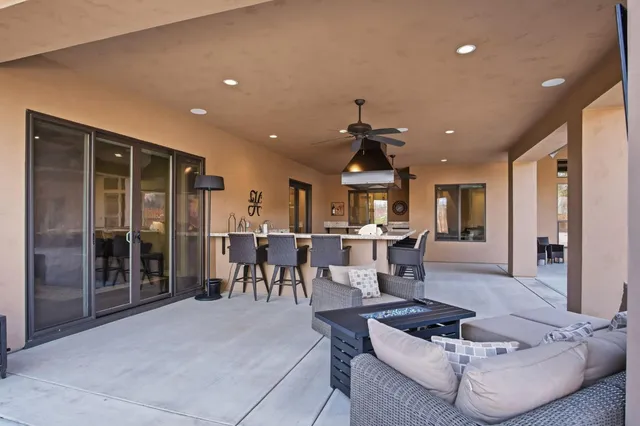 $1,749,999 | 10407 Fox Borough Drive, Oakdale, CA 95361