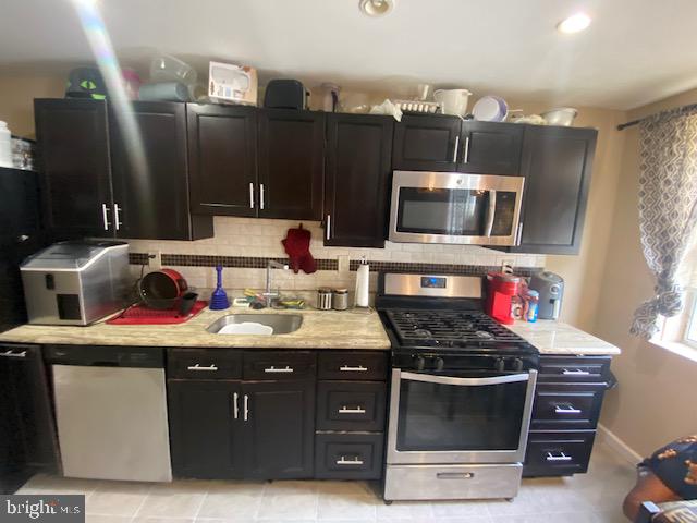1227 Edgehill Road Darby, PA 19023 - Photo 16 of 31
