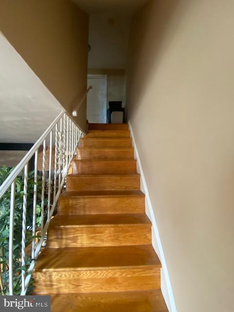 1227 Edgehill Road Darby, PA 19023 - Photo 19 of 31