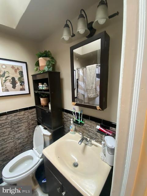 1227 Edgehill Road Darby, PA 19023 - Photo 27 of 31