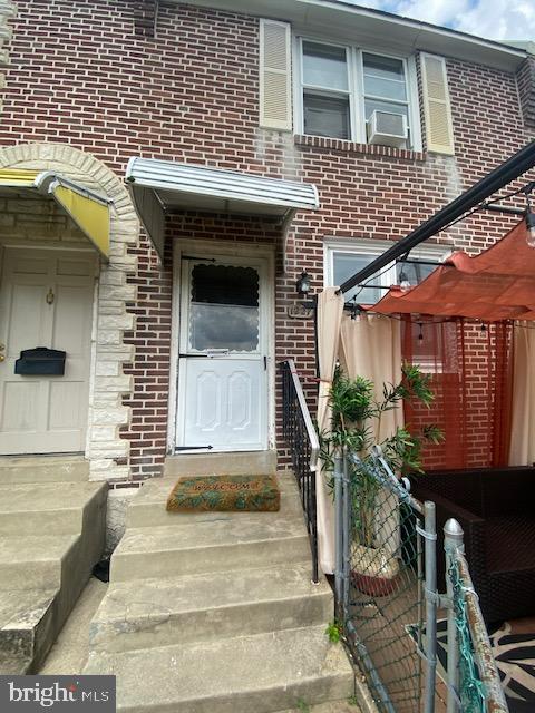 1227 Edgehill Road Darby, PA 19023 - Photo 6 of 31