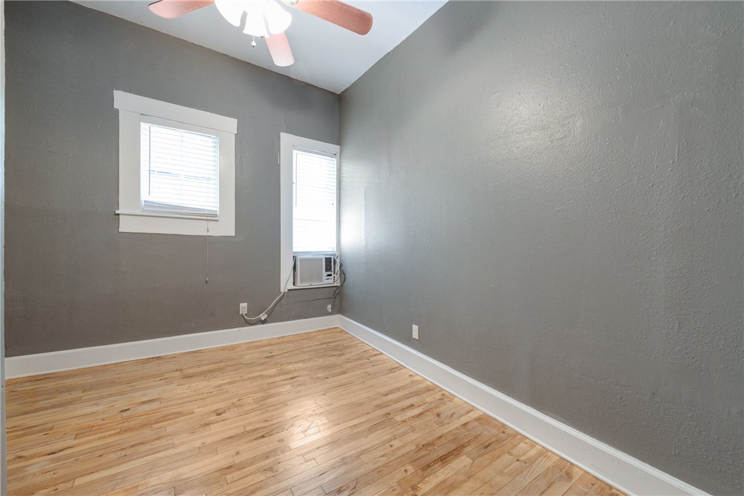 106 South Ave A, Unit B Elgin, TX 78621 - Photo 8 of 13