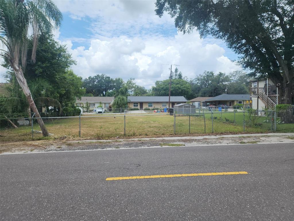 5232 Pine Street Seffner, FL 33584 - Photo 3 of 12 a view of a park