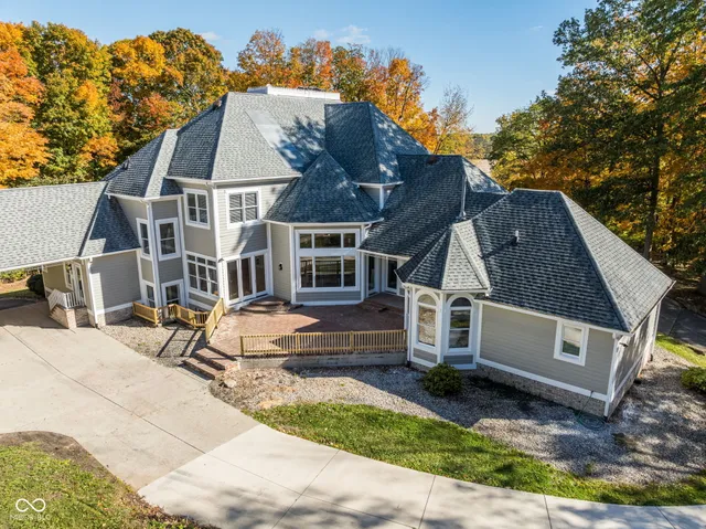 $900,000 | 15 South Creedmoor Way, Anderson, IN 46011