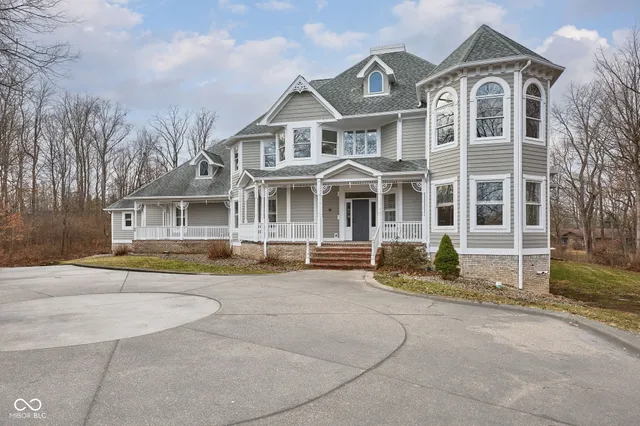 $900,000 | 15 South Creedmoor Way, Anderson, IN 46011