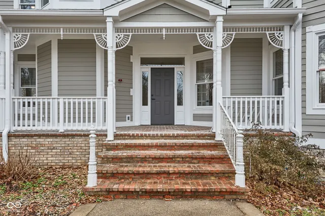 $900,000 | 15 South Creedmoor Way, Anderson, IN 46011