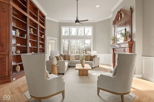 $900,000 | 15 South Creedmoor Way, Anderson, IN 46011