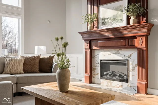 $900,000 | 15 South Creedmoor Way, Anderson, IN 46011