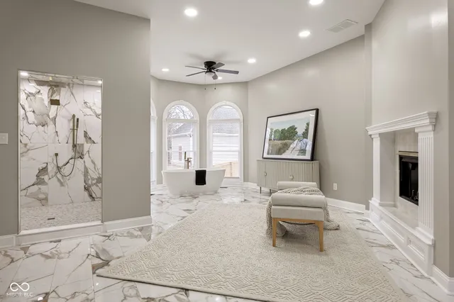 $900,000 | 15 South Creedmoor Way, Anderson, IN 46011