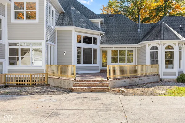 $875,000 | 15 South Creedmoor Way, Anderson, IN 46011