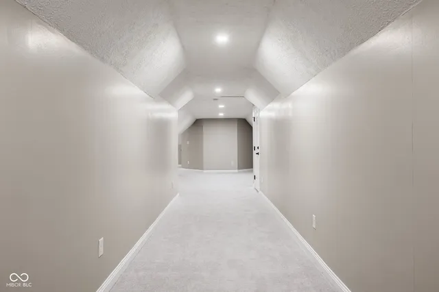 $900,000 | 15 South Creedmoor Way, Anderson, IN 46011