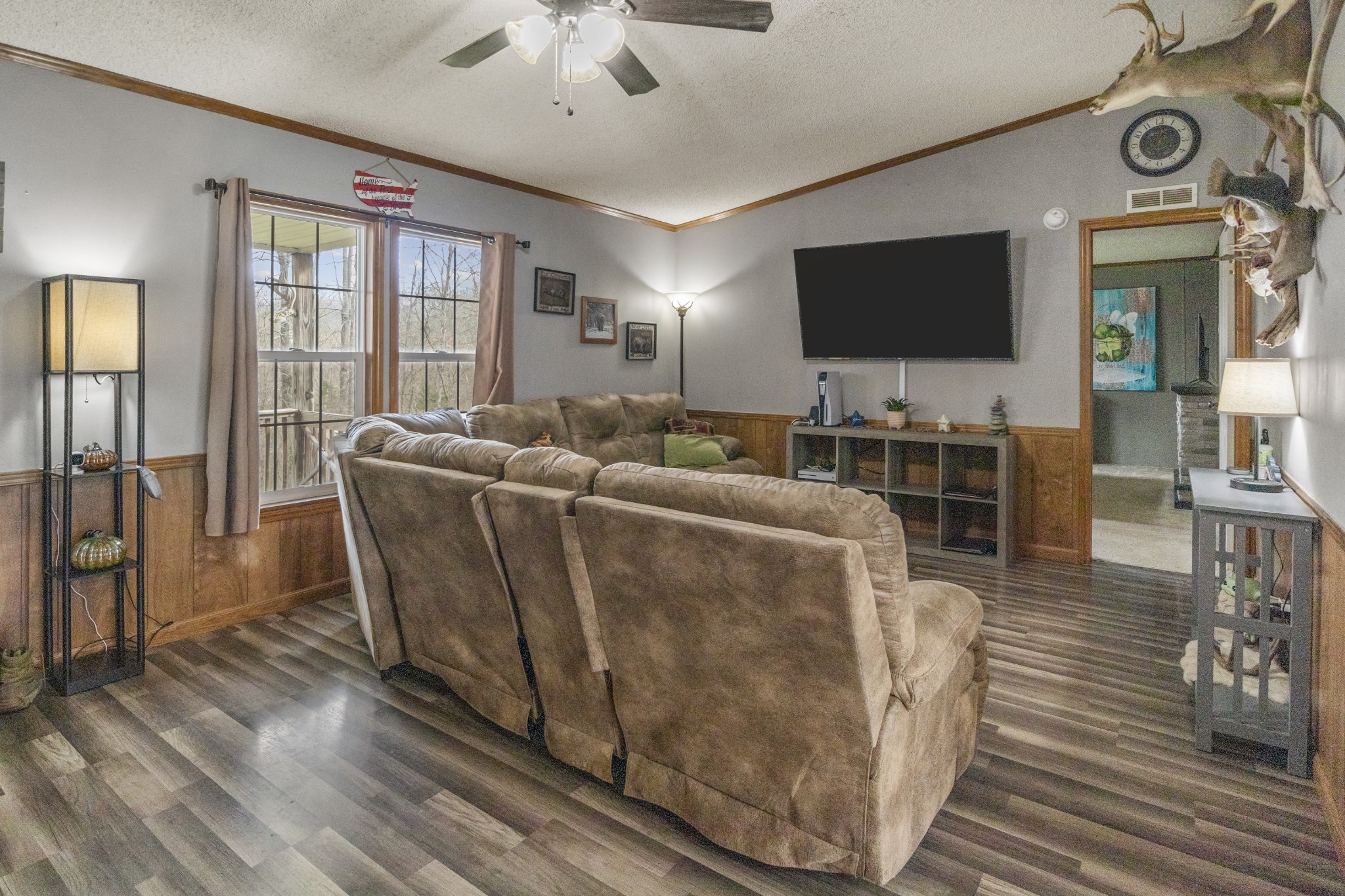 485 Matlock Road Charlotte, TN 37036 - Photo 3 of 34 Gallery Image 3