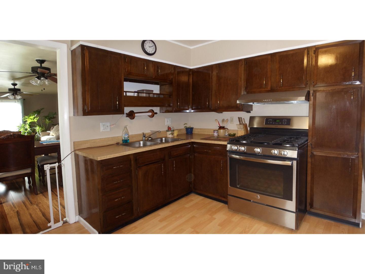 1455 Logan Street Reading, PA 19607 - Photo 6 of 15 Gallery Image 6
