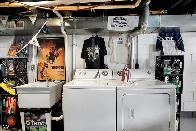 $199,900 | 2853 East Riverside Drive, Indianapolis, IN 46208