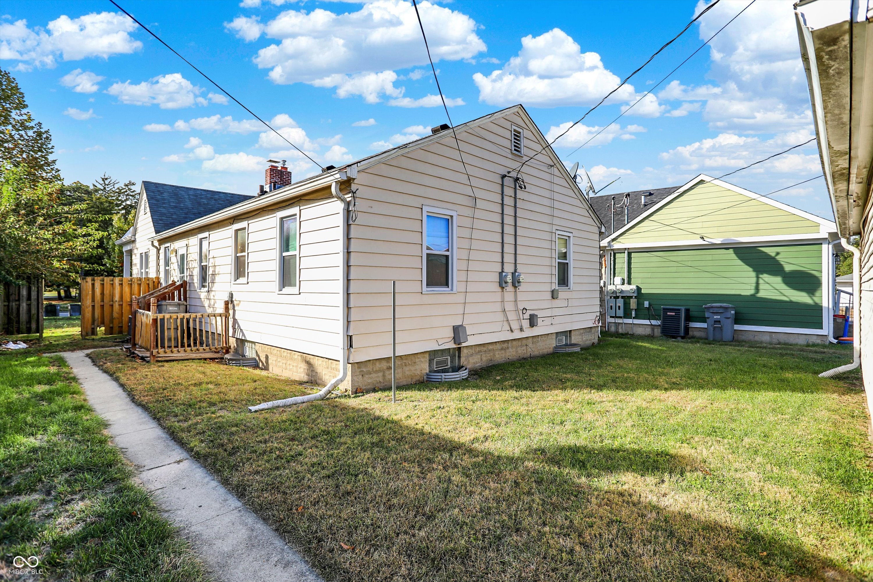 2853 East Riverside Drive Indianapolis, IN 46208 - Photo 26 of 34