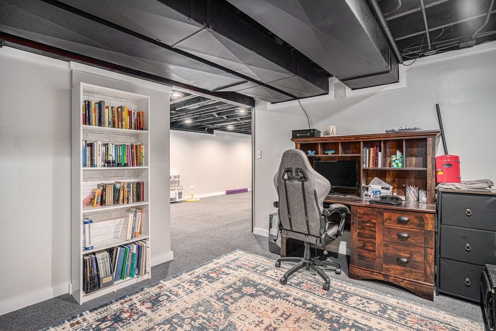 1614 185th Street Lansing, IL 60438 - Photo 37 of 49 Gallery Image 37