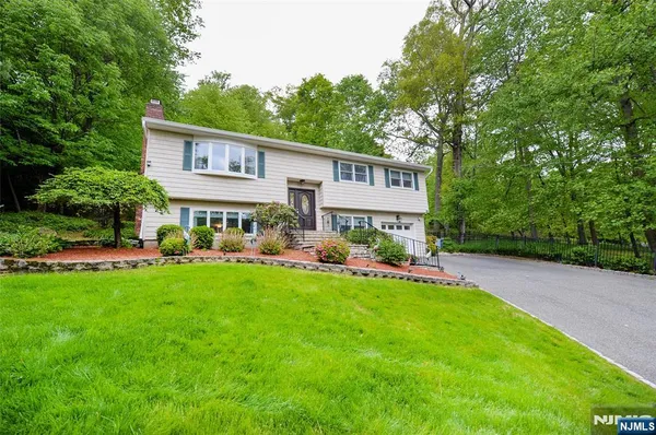 $4,900 | 630 Van Emburgh Avenue, Washington Township, NJ 07676