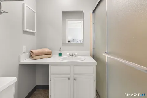 $630,000 | 121 Fawn Ridge Lane, Unit 121, Norwalk, CT 06851