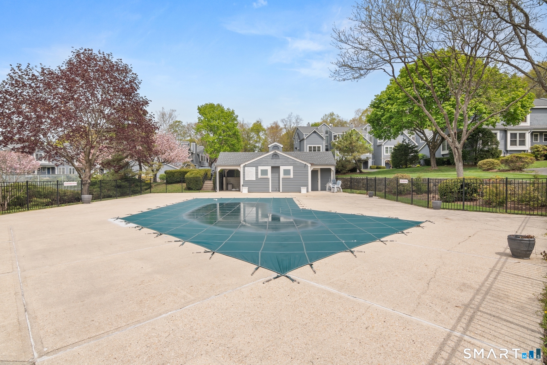 121 Fawn Ridge Lane, Unit 121 Norwalk, CT 06851 - Photo 18 of 19