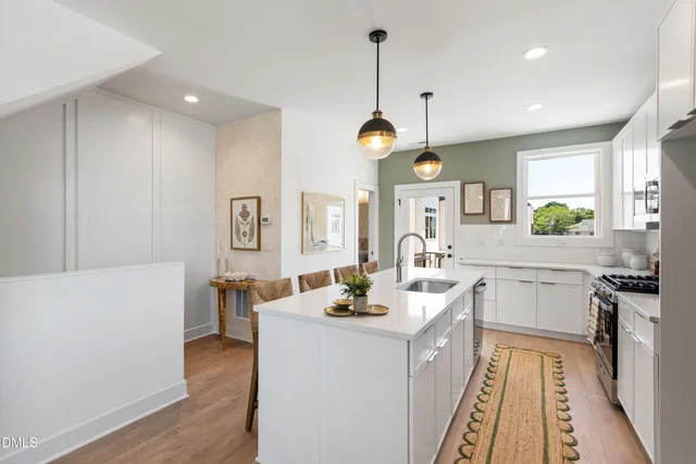 $470,000 | 1313 Garner Road, Unit 102, Raleigh, NC 27610