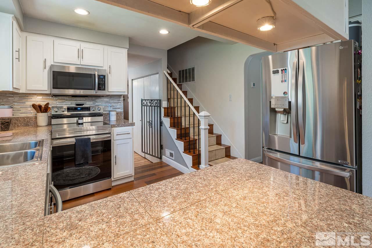 7303 Windmill Drive Reno, NV 89511 - Photo 8 of 26 Photo 8