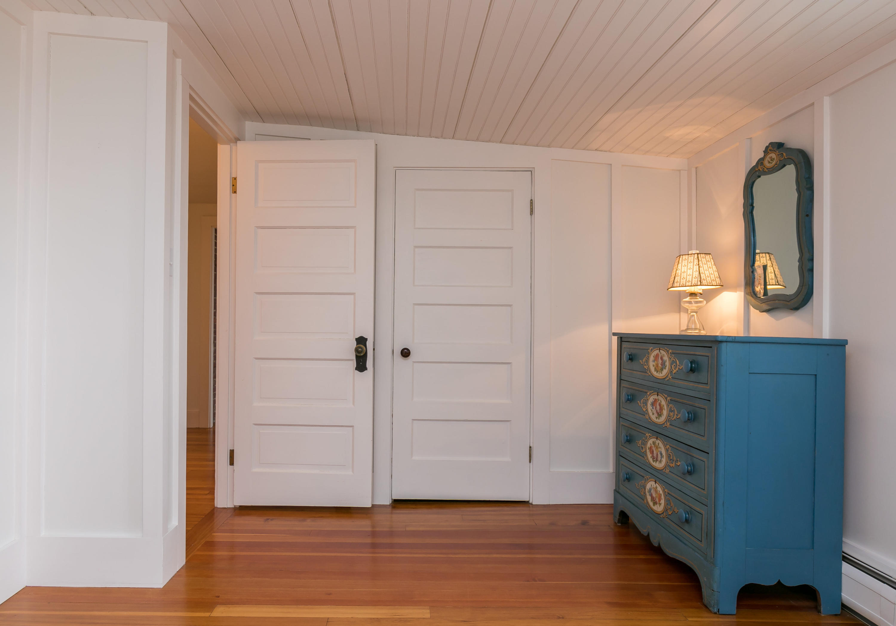 82 Ravine Drive Cumberland Foreside, ME 04110 - Photo 49 of 75 82 Ravine Dr Cumberland-print-051-21-Bed