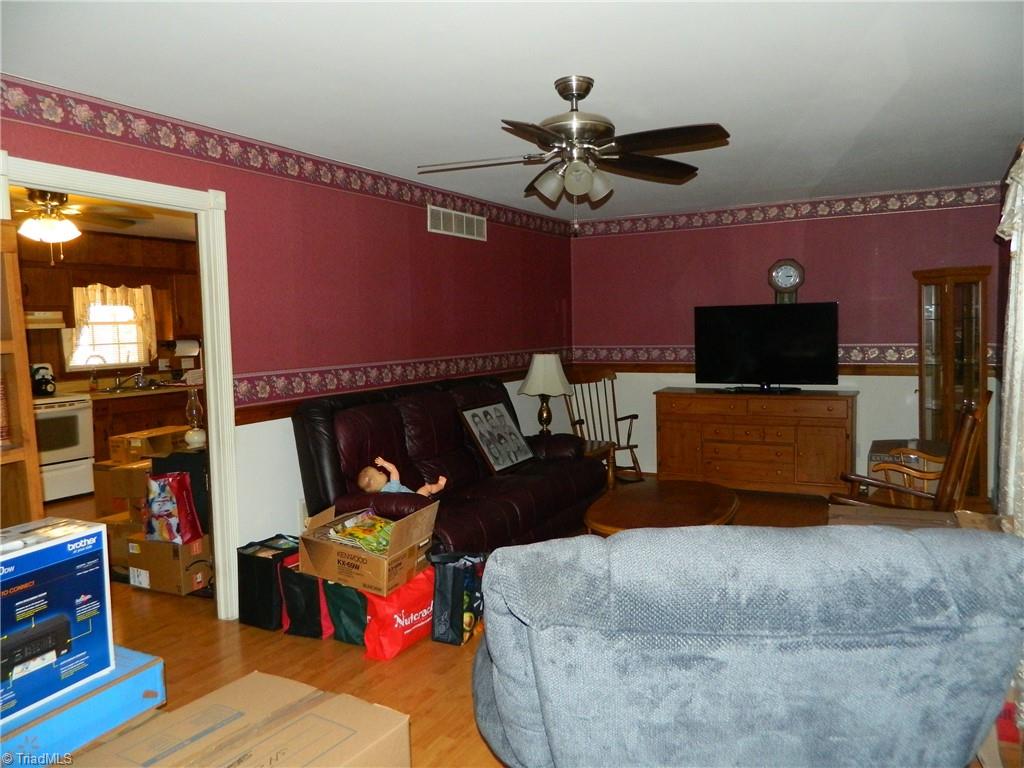 737 Hanner Road Randleman, NC 27317 - Photo 6 of 14 Gallery Image 6