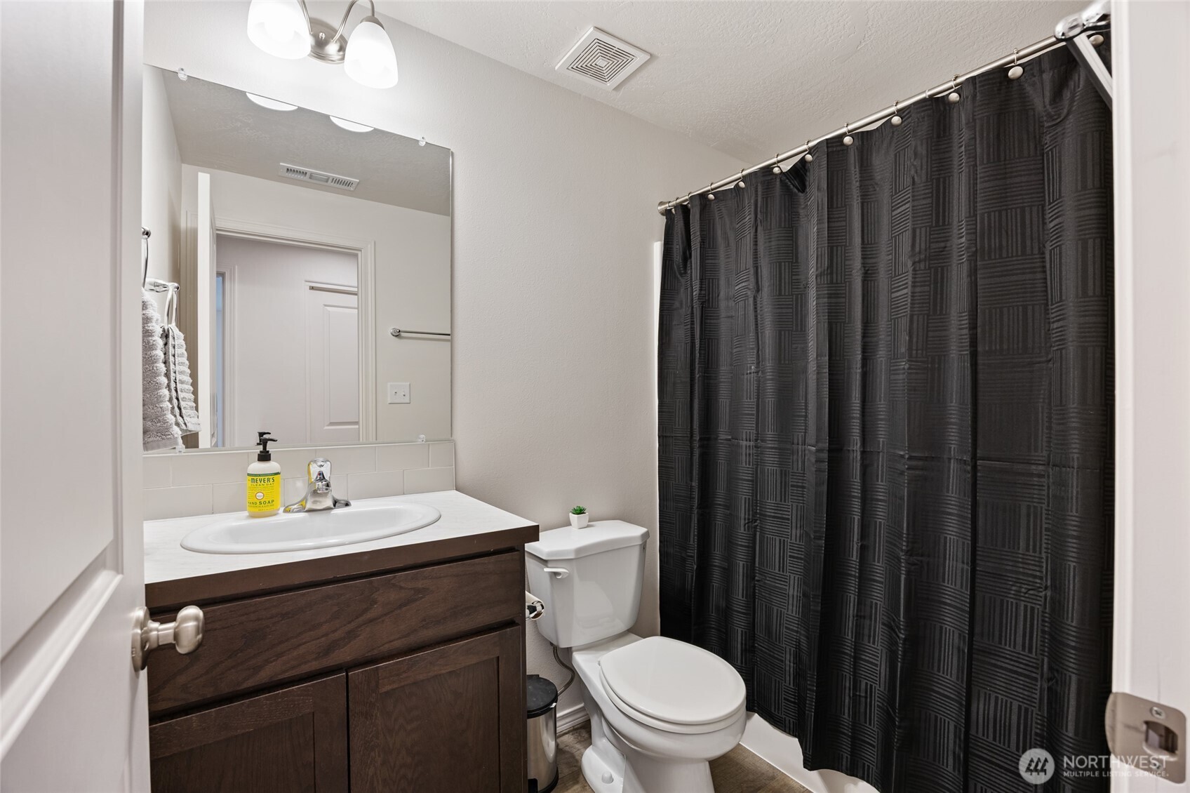 1104 West Maple Drive Moses Lake, WA 98837 - Photo 14 of 34