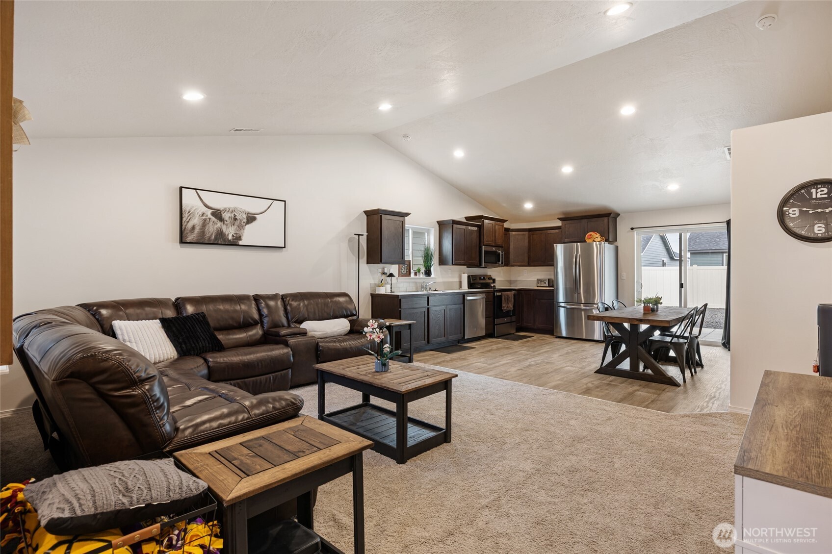 1104 West Maple Drive Moses Lake, WA 98837 - Photo 7 of 34