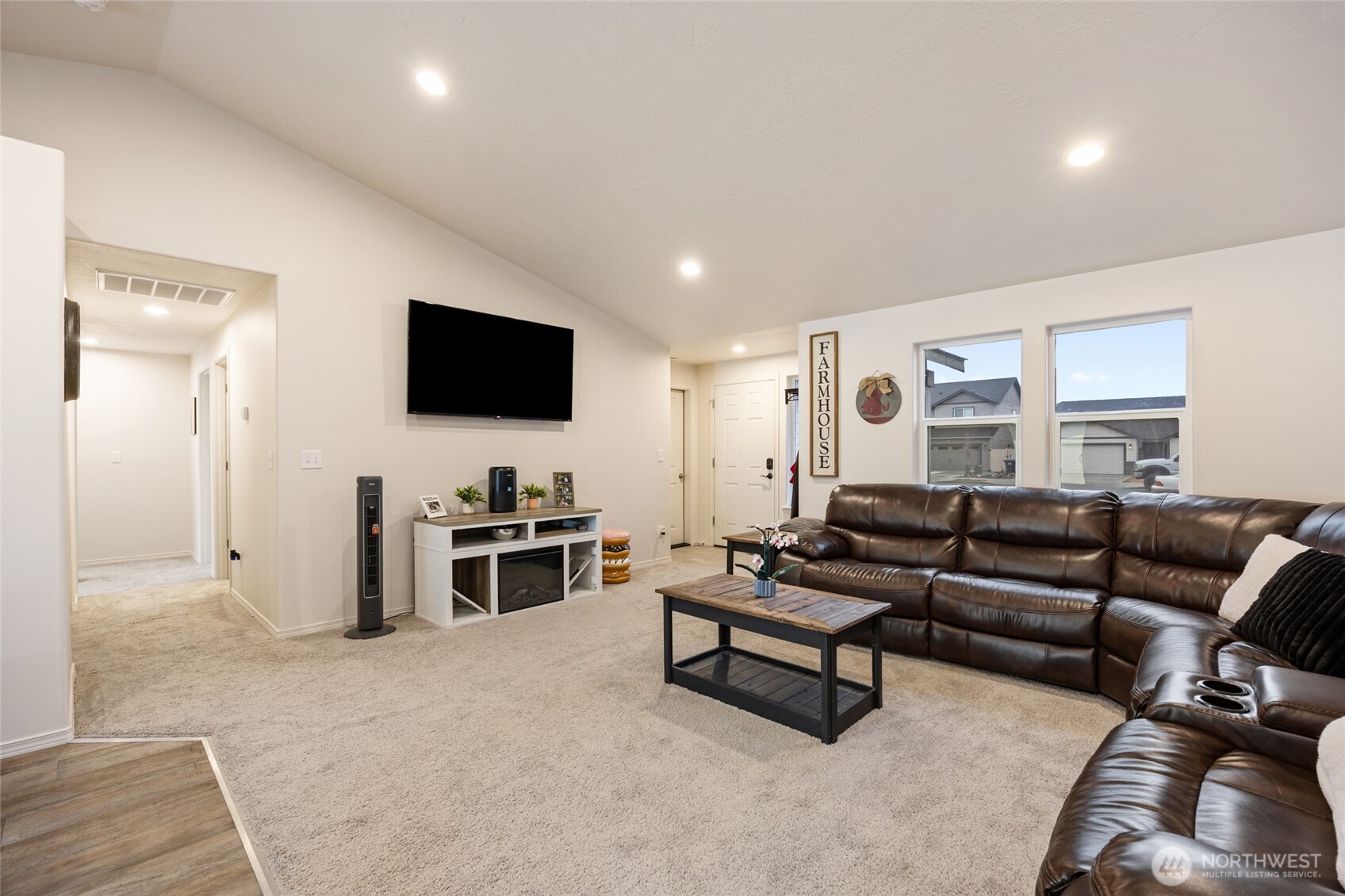 1104 West Maple Drive Moses Lake, WA 98837 - Photo 8 of 34
