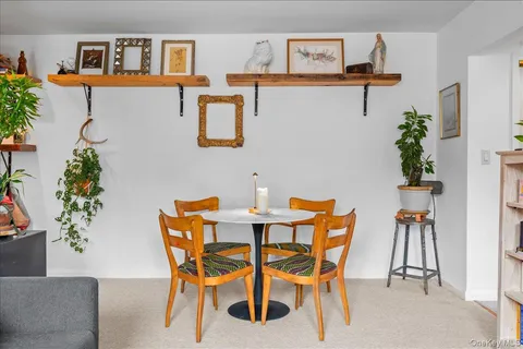 $195,000 | 9 Bryant Crescent, Unit 2F, White Plains, NY 10605