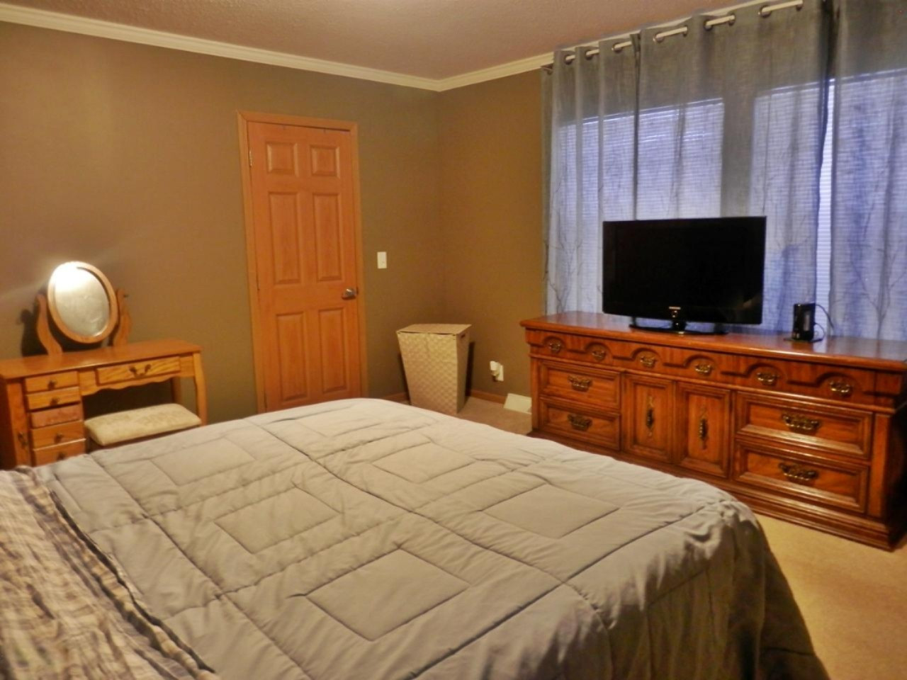 923 North Baker Road Wellston, MI 49689 - Photo 12 of 30 Master bedroom has walk-in closet