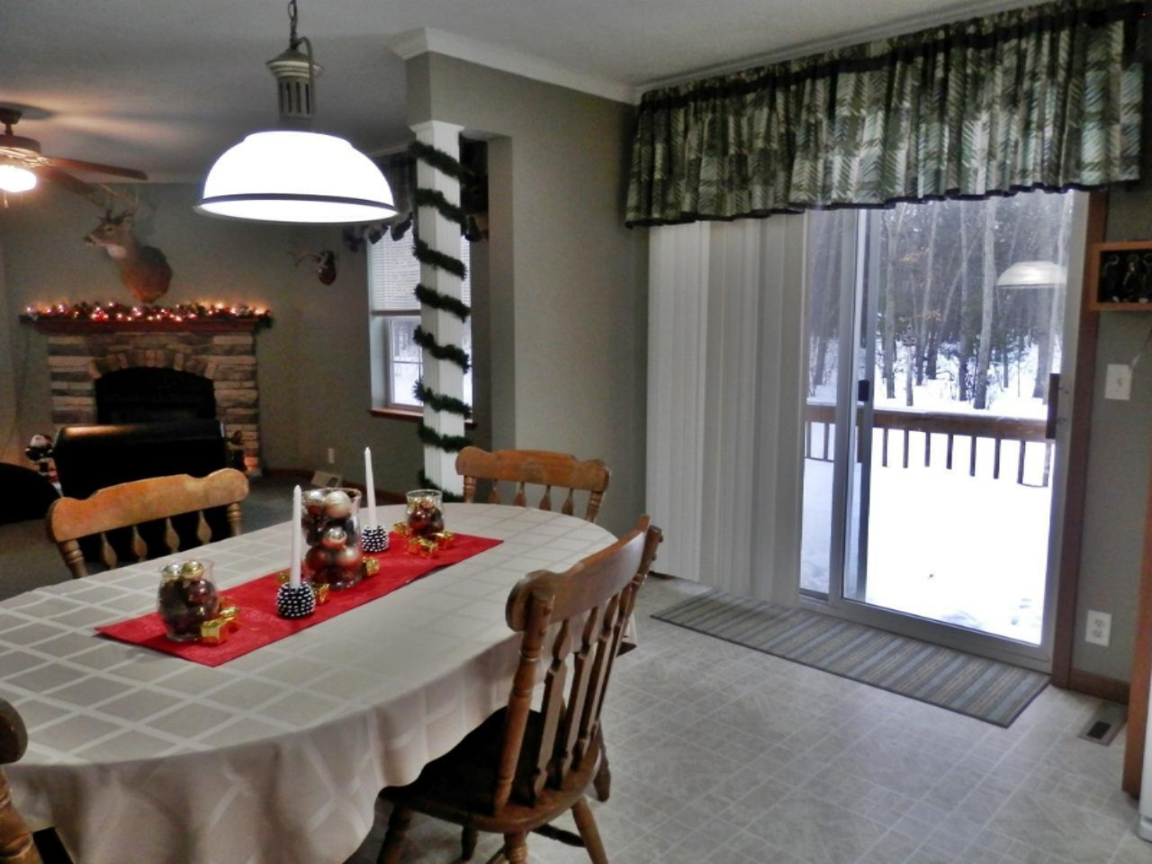 923 North Baker Road Wellston, MI 49689 - Photo 7 of 30 Sliding doors to deck