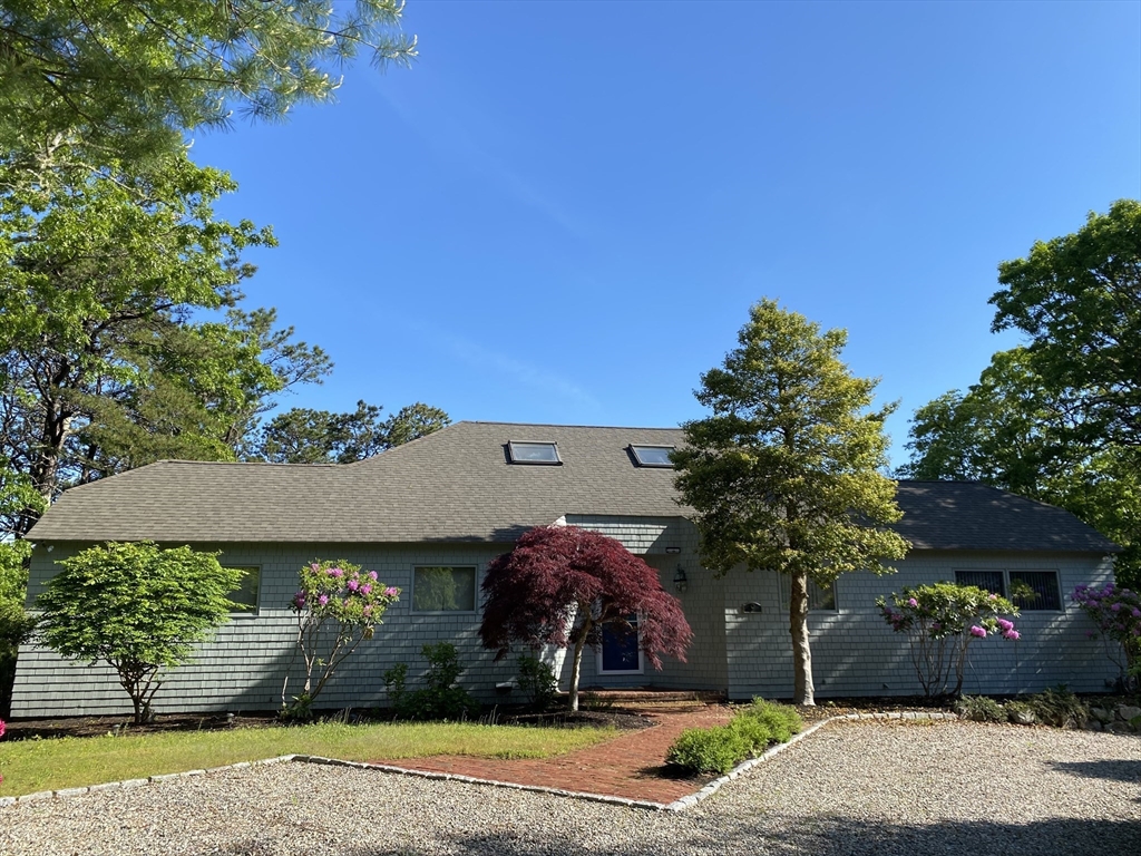 9 Prestwick Lane Mashpee, MA 02649 - Photo 1 of 1 Gallery Image 1