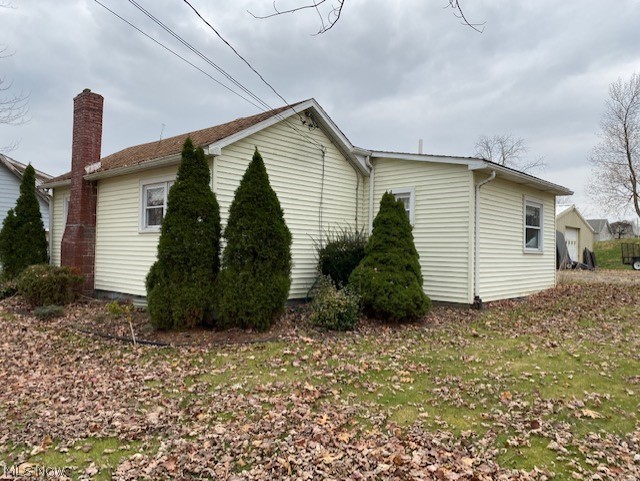 827 Pyramus Road Chester, WV 26034 - Photo 2 of 32 Gallery Image 2