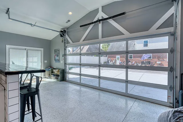 $650,000 | 424 Summerland Court, Evansville, IN 47712