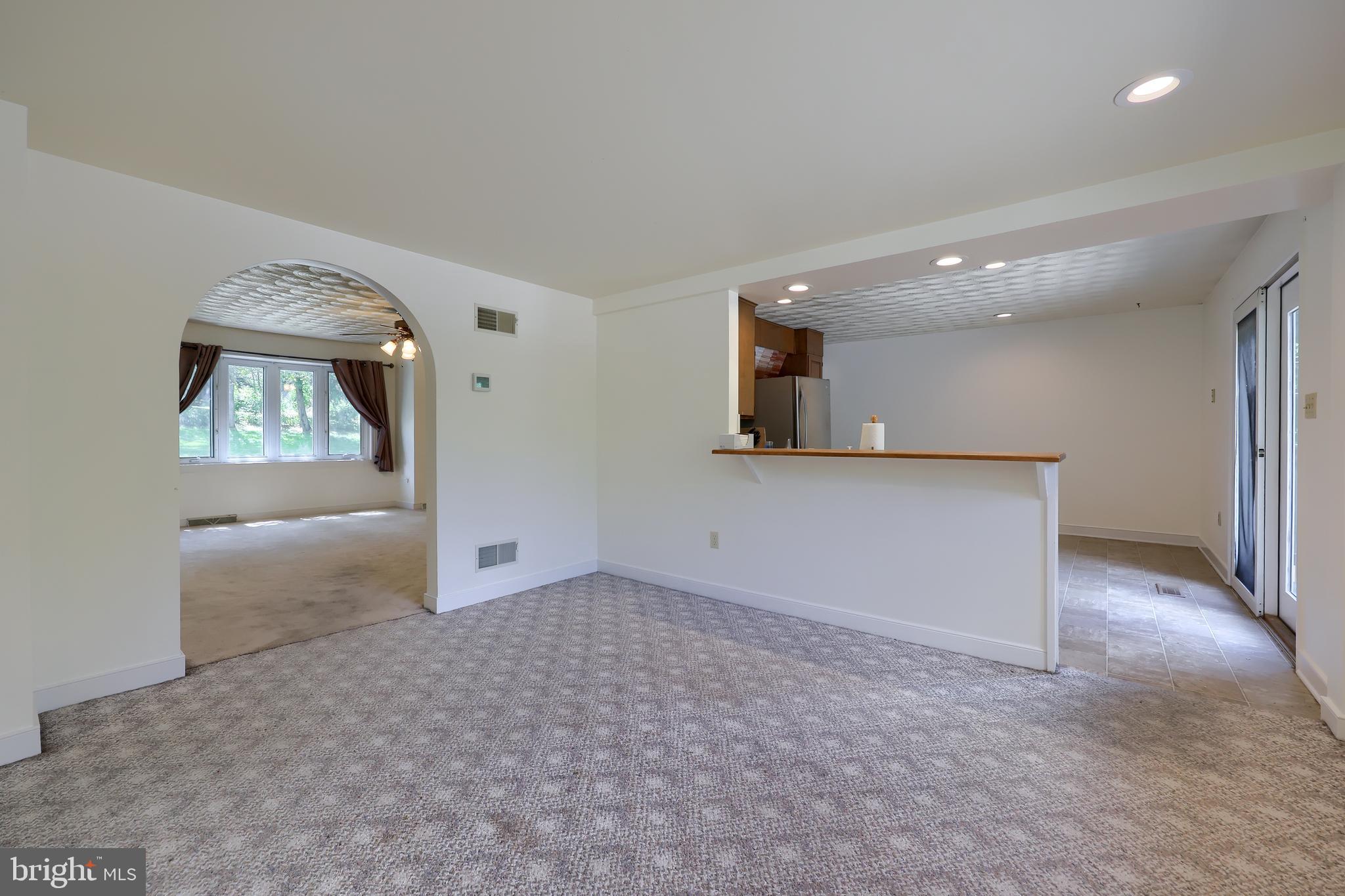 1075 Richmond Road Lancaster, PA 17603 - Photo 9 of 71 Gallery Image 9
