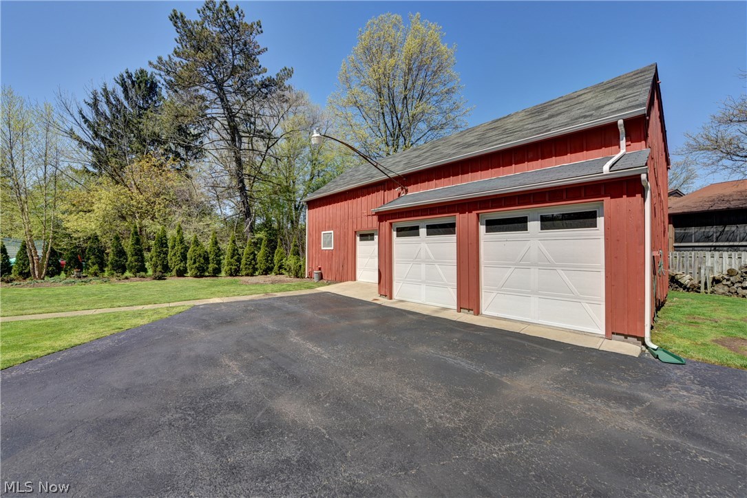 22734 Mastick Road Cleveland, OH 44126 - Photo 31 of 32