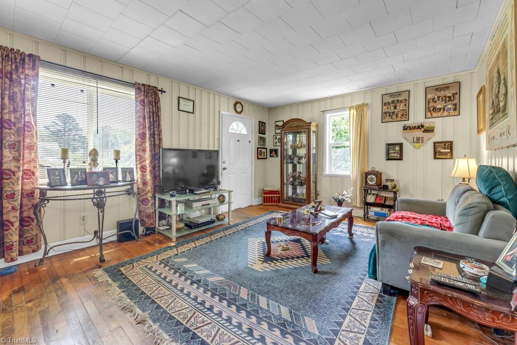 2717 Central Avenue High Point, NC 27260 - Photo 21 of 30
