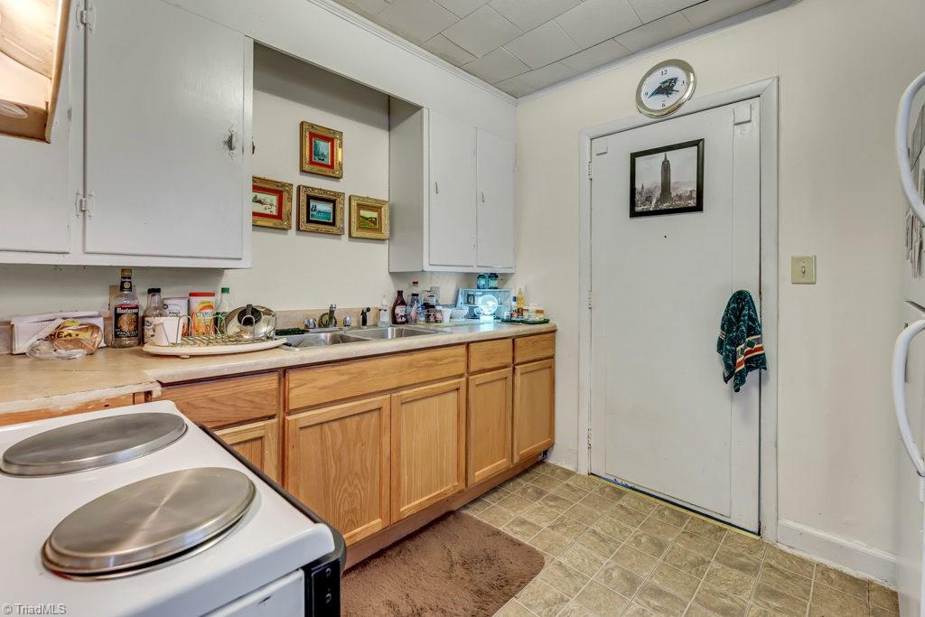 2717 Central Avenue High Point, NC 27260 - Photo 29 of 30
