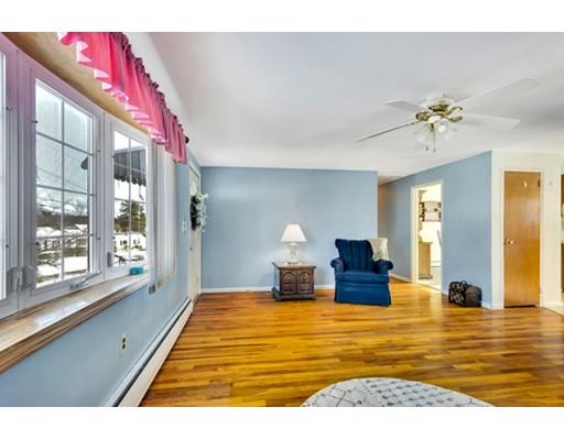 60 Robinson Road Woburn, MA 01801 - Photo 3 of 15
