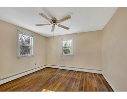 60 Robinson Road Woburn, MA 01801 - Photo 10 of 15