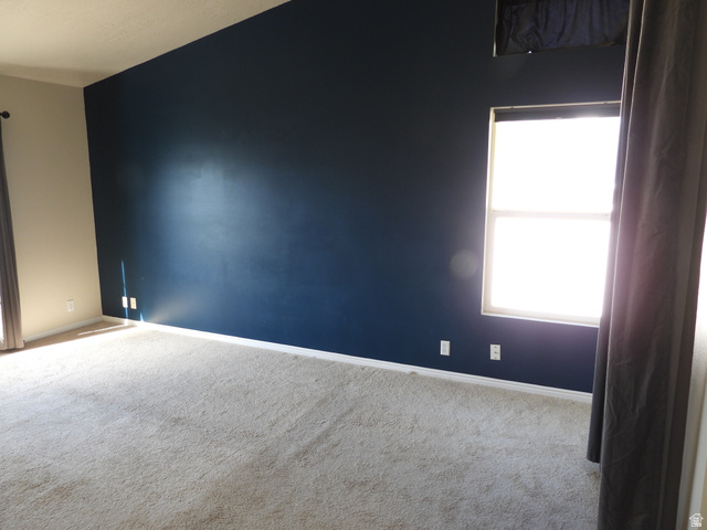 438 East Parowan Way Draper, UT 84020 - Photo 12 of 57