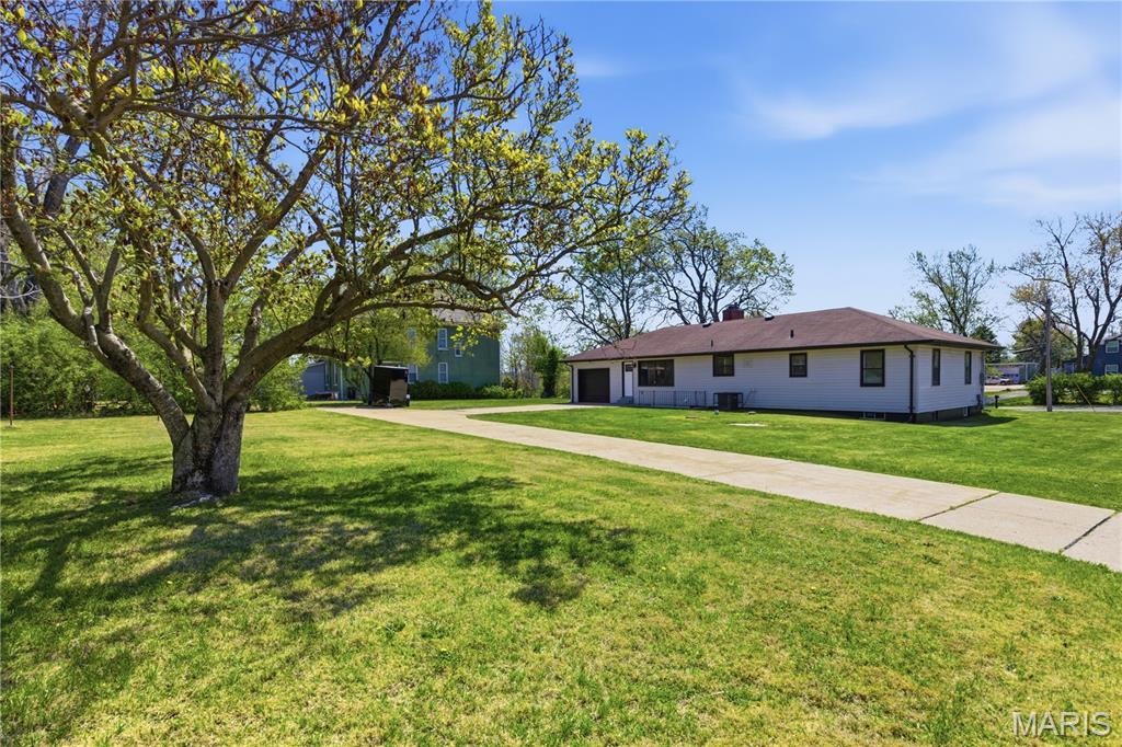 11333 Larimore Road St. Louis, MO 63138 - Photo 30 of 32