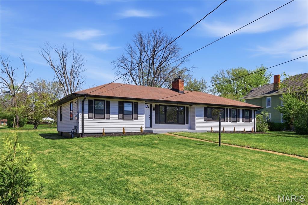 11333 Larimore Road St. Louis, MO 63138 - Photo 3 of 32